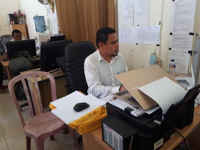 
 Esok BKPP Bolmong Bagikan 847 Kartu Ujian CPNS untuk Tenaga Guru