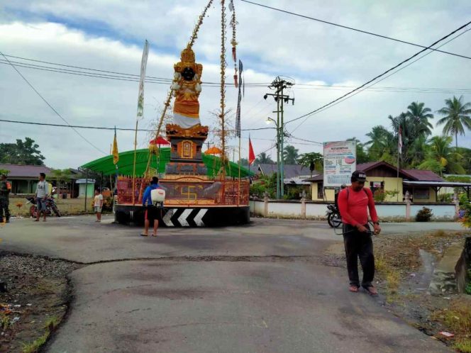 
 Dinkes, TNI, Polri dan Ormas di Bolmong Terus Berupaya Memutus Rantai Penularan Korona