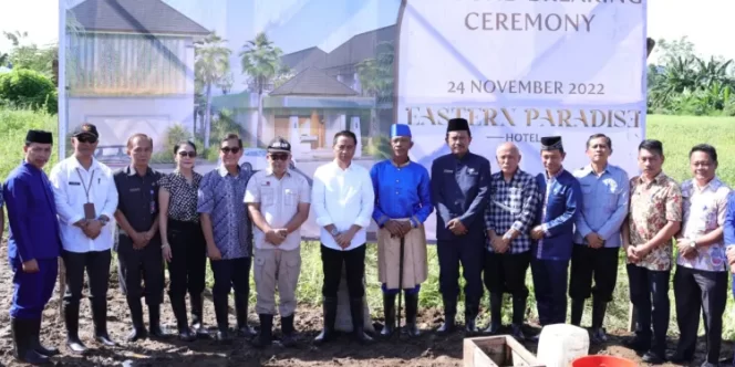 
 Bupati Sachrul Letakan Batu Pertama Pembangunan Hotel Eastern Paradise