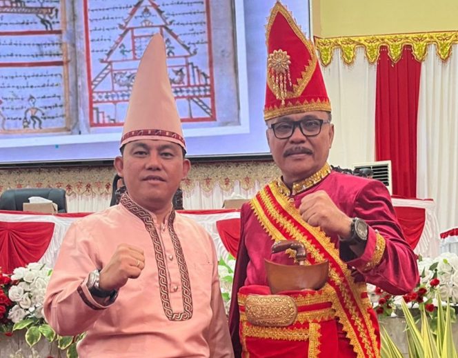 
 Ketua DPRD Bolmong Welty Komaling dan Penjabat Bupati Limi Mokodompit. (Foto: Tangkapan layar Instagram Welty Komaling)