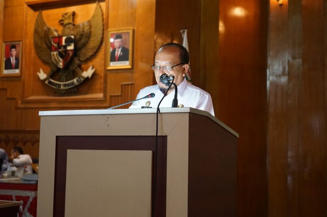 
 Surya BSc Sampaikan Jawaban Atas Pandangan Umum Fraksi DPRD Kabupaten Asahan