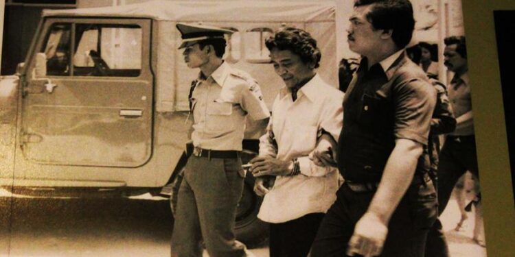 Kusni Kasdut, Dari Pejuang Menjadi Perampok