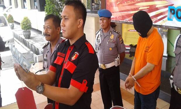 Usai Kanjeng Dimas Taat Pribadi Gandakan Rupiah, Muncul ‘Kanjeng’ Joko Gandakan Dolar