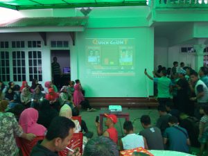 Pendukung YSM-YRT Lantunkan Sholawat saat perhitungan cepat