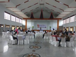 Suasana sebelum rapat pleno penghitungan suara pilkada Bolmong.