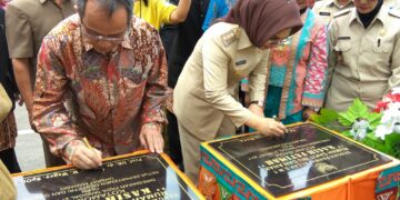 Tatong Resmikan RSIA Kasih Fatimah