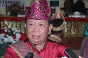 Adrianus Nixon Watung