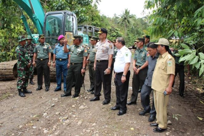 
TNI Manunggal Membangun Desa