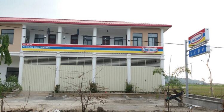 Diduga Hindari Ijin IMB, Bangunan Indomaret Digabung ke Mess Karyawan PT Conch