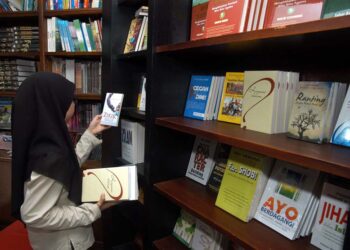 Pekab Bangun Perpustakaan di 10 Desa