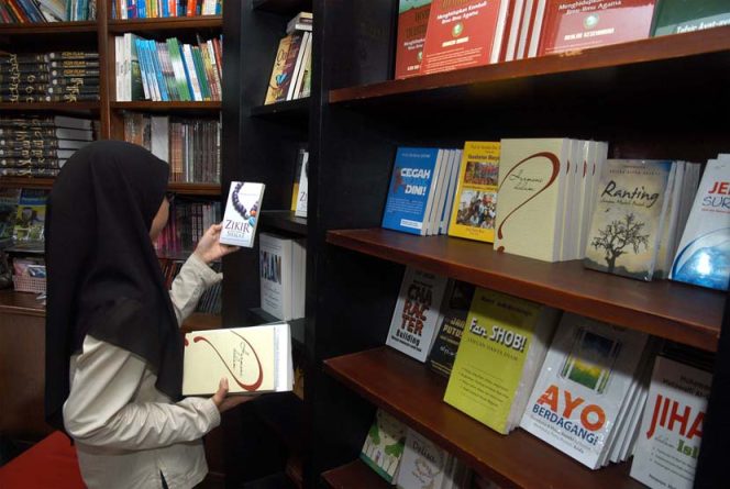 
Perpustakaan