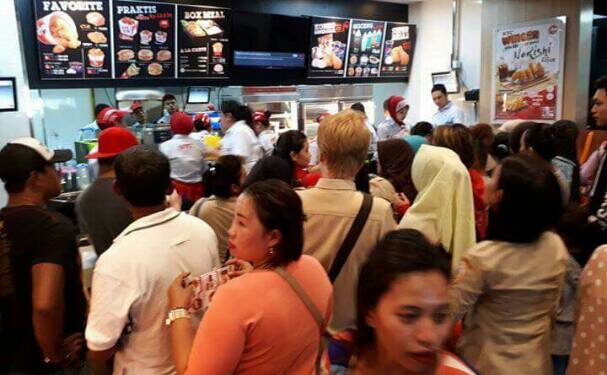 Gara- gara KFC, Wanita Ini Dibully Netizen