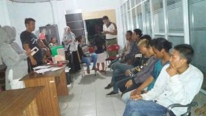 Sejumlah anak punk saat diamankan di kantor Satpol PP Kotamobagu