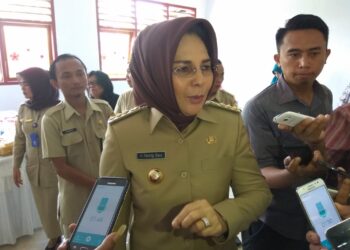 Guru dan Pengawas, Awasi Pelaksanaan UN