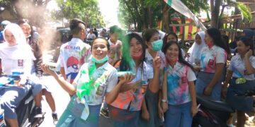 Belum Pengumuman Siswa Sudah Coret Seragam