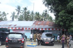 Kantor Dinas kesehatan tak pasang bendera merah putih