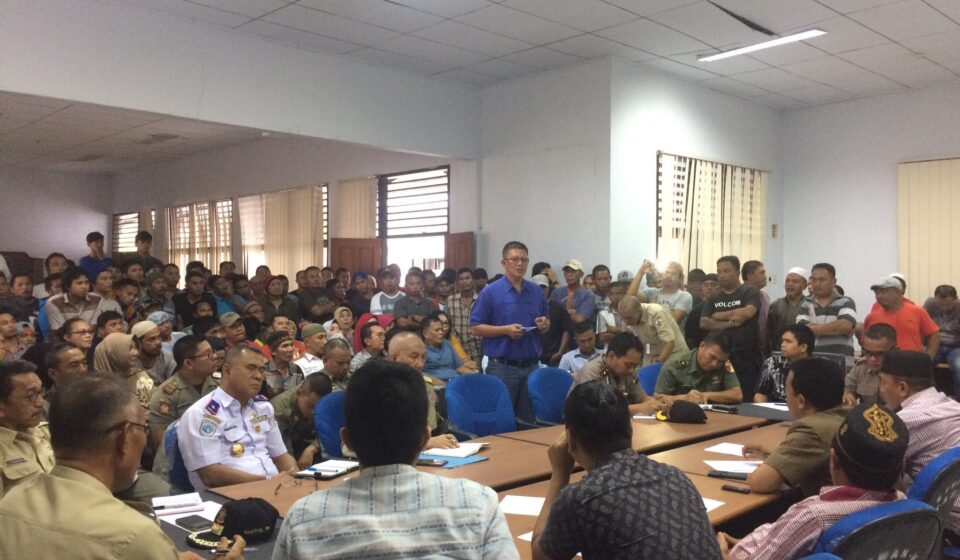 Esok Pemuda Gogagoman Dirikan Pasar Senggol