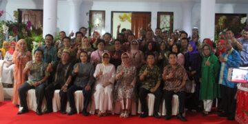 Tatong- Yasti Akan Barter Pejabat