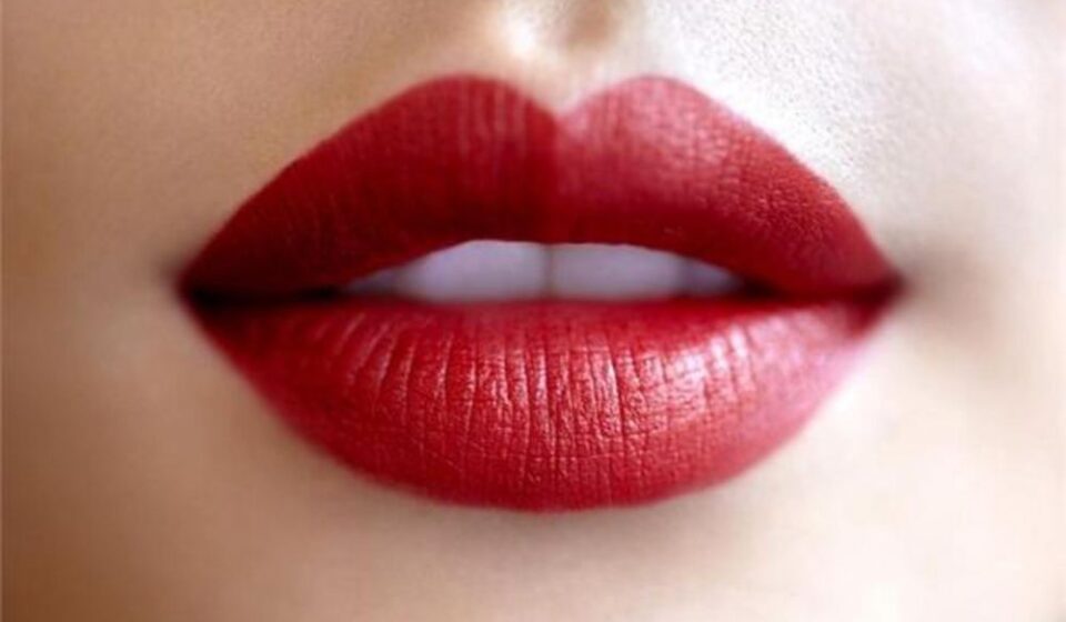 Terungkap, Rahasia Bentuk Bibir Wanita dan Tingginya Nafsu Seksual