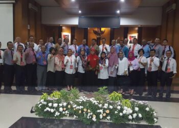 Agung dan Virgina Ikut Diklat PIM II di Bandung