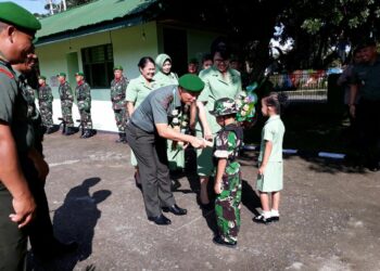 Beri Pembinaan Teritorial, Danrem 131/Santiago Kunker ke Kodim 1303 Bolmong