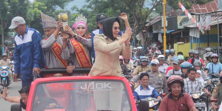 Pemkot Siapkan Penjemputan Piala Adipura