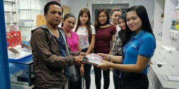 R Cell Kotamobagu Banjir Diskon