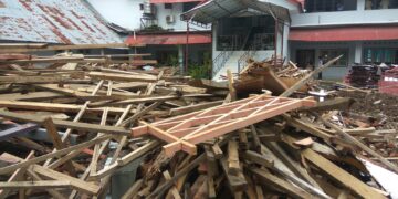 Pemkot Akan Lelang Kayu Bekas Pakai