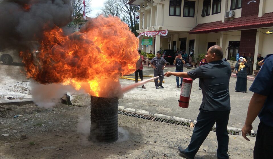 Kantor Pengadilan Negeri Kotamobagu “Kebakaran”