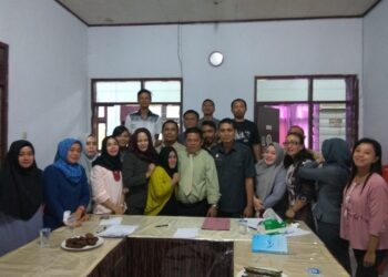 Nayodo Mundur, Staf KPU Menangis