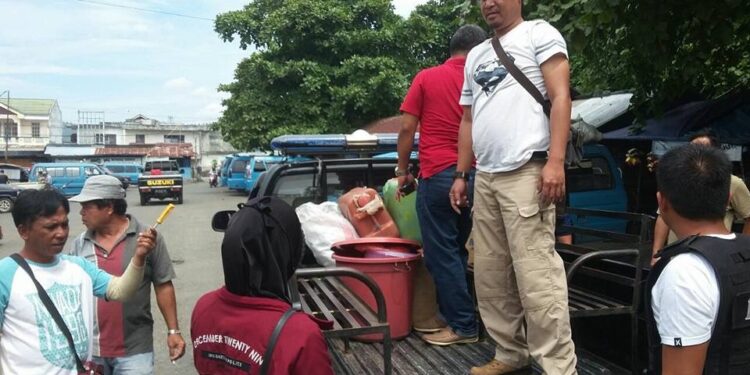 Tim Bogani Sita Ratusan Liter Cap Tikus di Terminal Serasi