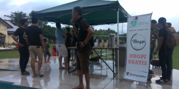 Ngopi dan Baca Buku Gratis di Lapangan Molinow