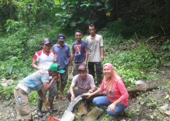 Sangadi Tanoyan Ajak Perangkat Tinjau Lokasi Air Bersih untuk Program Pamsimas