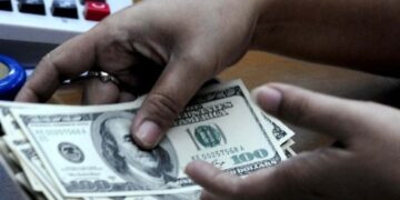 OTT Hakim dan Politikus Golkar, KPK Amankan Uang Asing