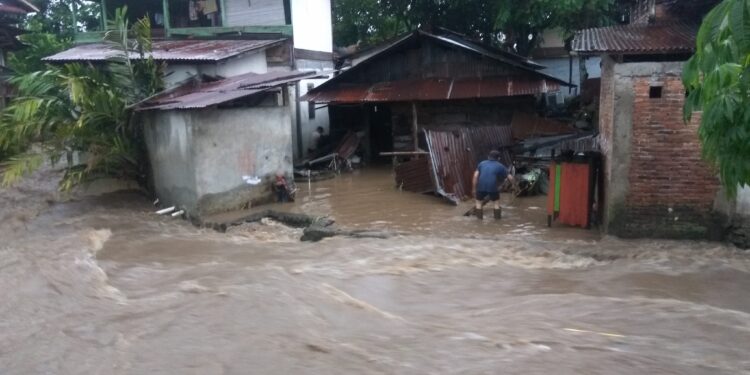Cuaca ekstrem melanda hampir seluruh wilayah Indonesia. Tak terkecuali Kotamobagu. Curah hujan yang tinggi, berpotensi mengakibatkan terjadinya bencana banjir hingga tanah longsor.