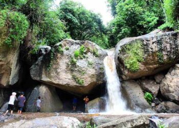Camat Dorong Pengembangan Potensi Wisata di Passi Barat