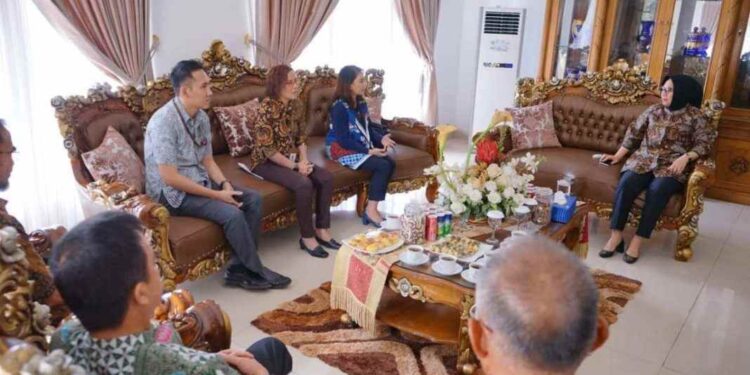 Pemkot Dan UP3 PLN Kotamobagu Berkoordinasi Soal Pemangkasan Pohon