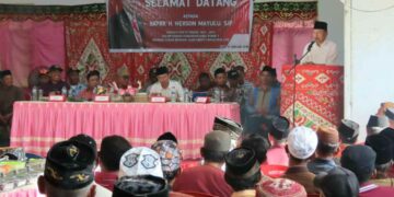 Bupati dan Anggota Komisi V DPR RI Kunjungi Desa Lion, Tinjau Kondisi Masyarakat dan Pemukiman Pasca Banjir Rob