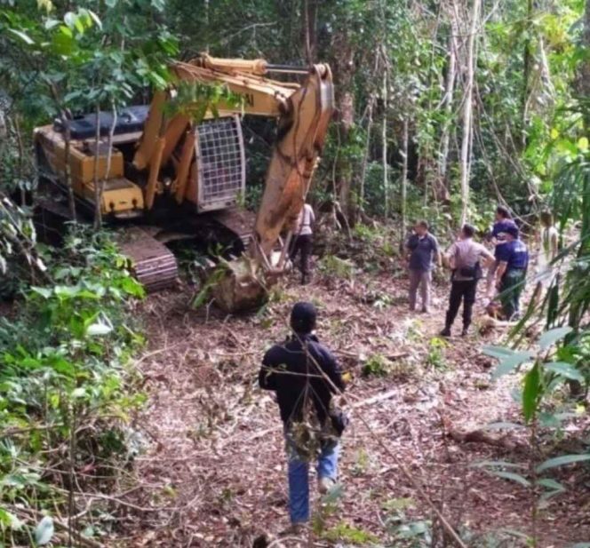 
 Menambang Dalam Kawasan TNBNW Dengan Eskavator, Dua Orang Resmi Ditetapkan Sebagai Tersangka dan Ditahan di Rutan Kotamobagu