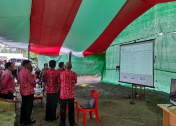 Tinjau Tes CPNS, Bupati Yasti Support Langsung Peserta