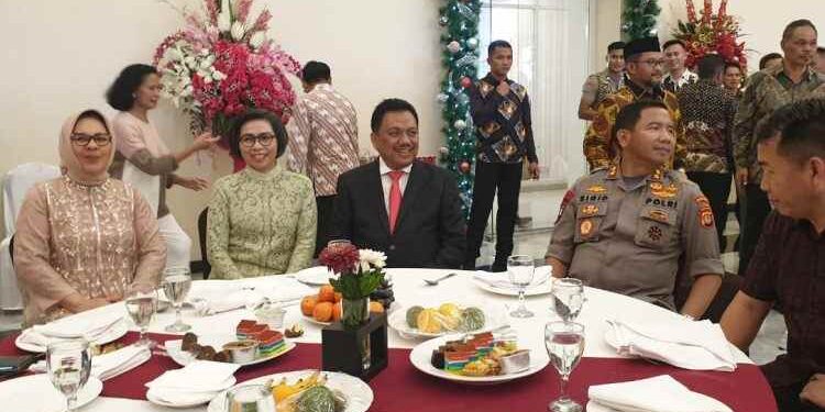 Dipimpin Walikota, Rombongan Pemkot Lakukan Safari Natal