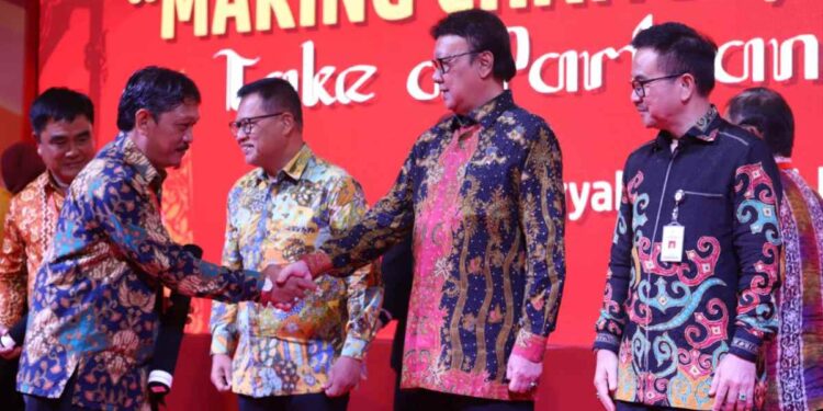 Pemkot Kembali Raih Penghargaan SAKIP