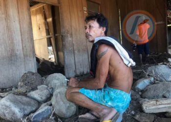 Rumah Rusak Parah Diterjang Banjir Bandang, Ini Harapan Ananias kepada Pemerintah