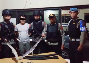 Bawa Airsoft Gun dan Sajam, Tim Anoa Amankan Sangadi Kolingangaan