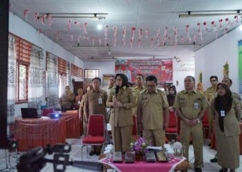 Buka UNBK, Tatong Berharap 1.552 Peserta Dapat Hasil Maksimal