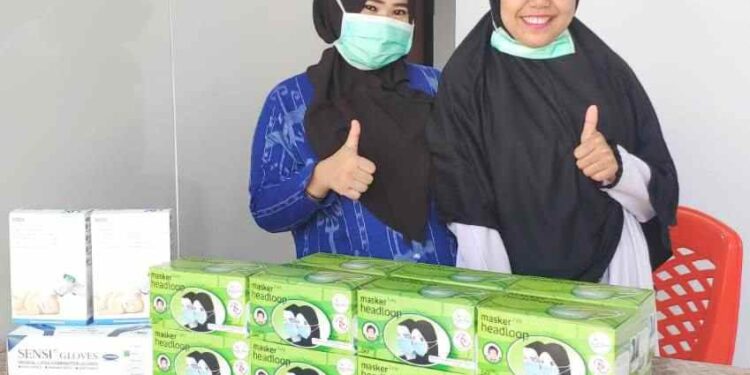 Support Tim Covid-19 di RSUD Kotamobagu, Pelaku Usaha dan Warga Sumbang Logistik Medik Serta Paket Makanan