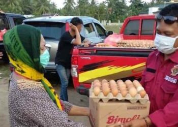 BKPSDM Bolsel Salurkan Sembako untuk Desa Linawan Satu dan Induk