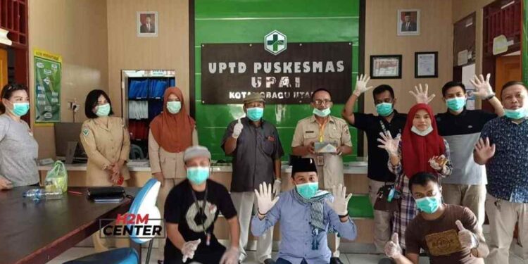 Tim H2M Bagikan Masker Gratis untuk Putus Mata Rantai Penyebaran Covid-19
