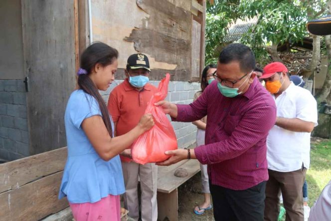 
 DPRD Bolsel Kawal Penyaluran Bantuan untuk Warga Terdampak Covid-19
