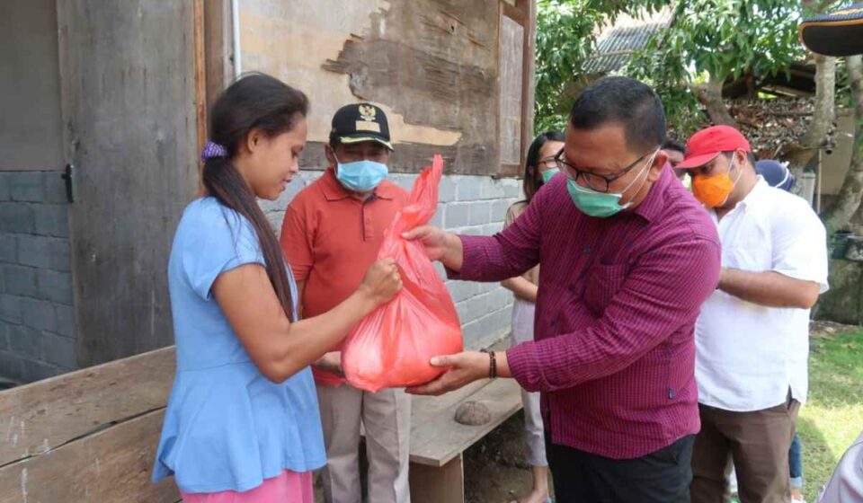 DPRD Bolsel Kawal Penyaluran Bantuan untuk Warga Terdampak Covid-19
